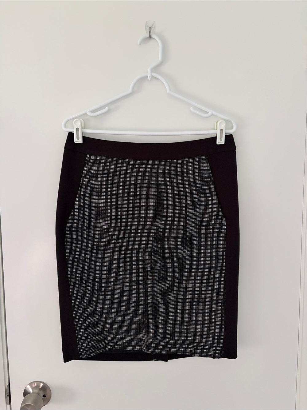 Talbots Black and Gray Textured Panel Pencil Skirt